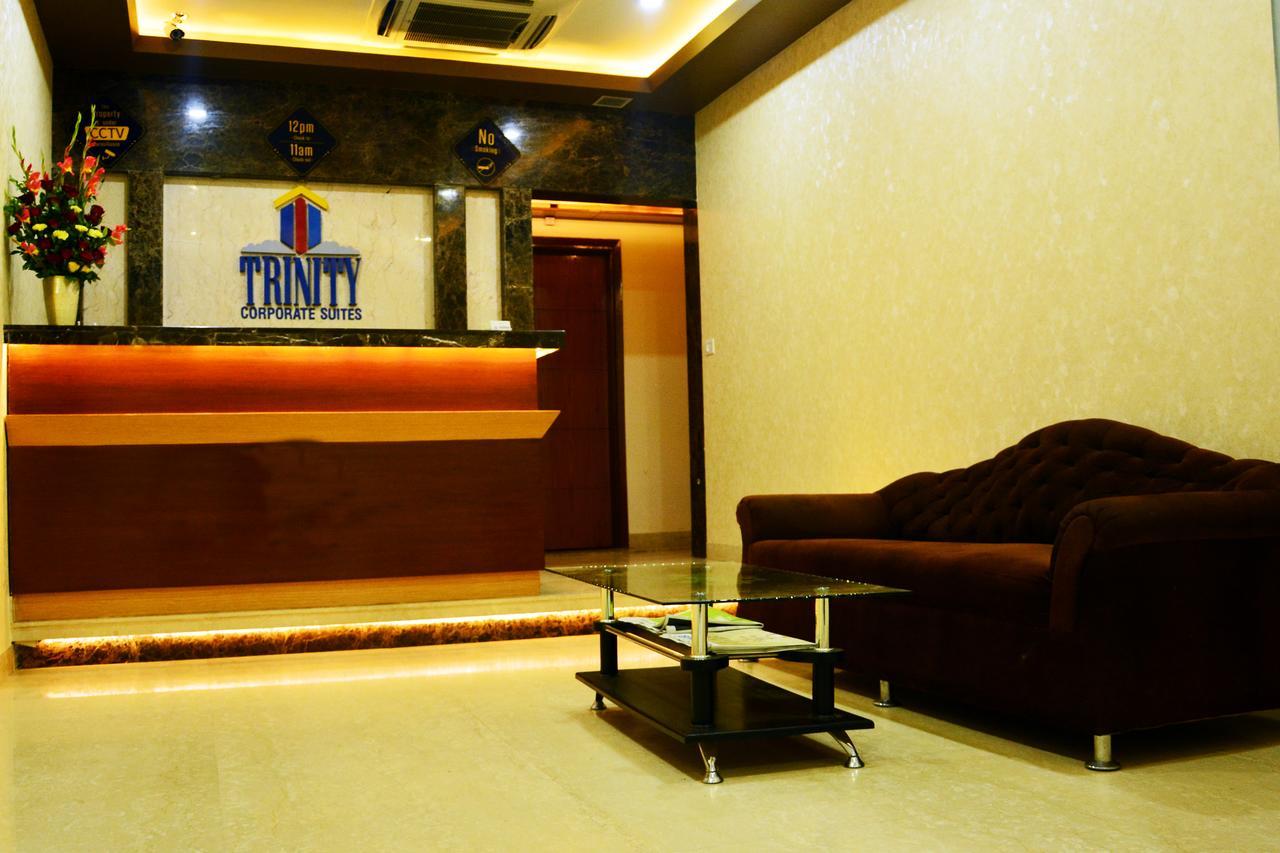 Trinity Corporate Udyog Vihar Hotel Гургаон Екстериор снимка